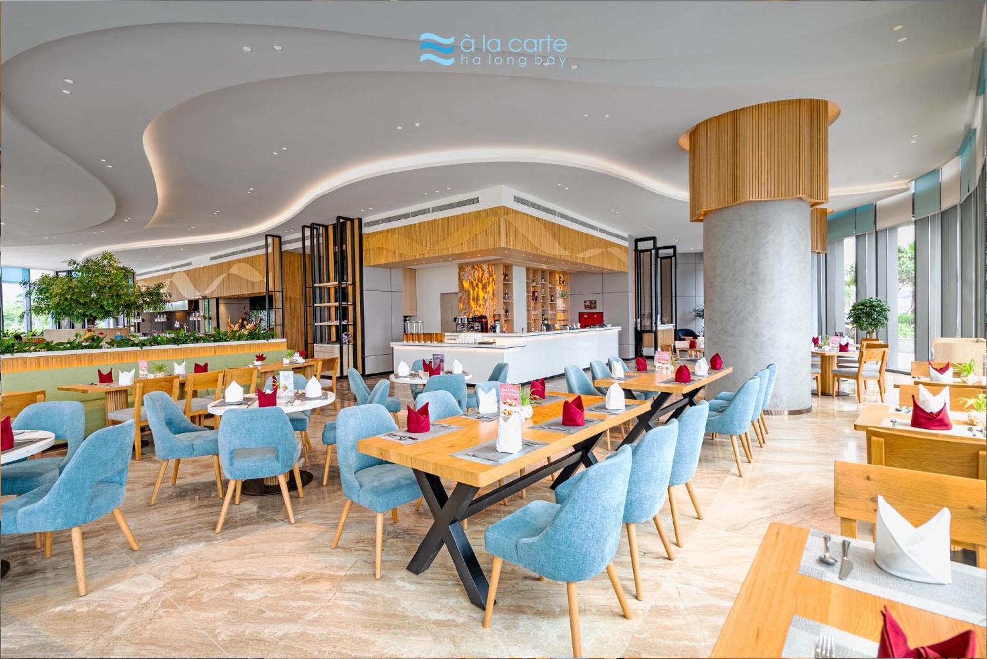 A La Carte Ha Long Apartment By The Beach Bagian luar foto