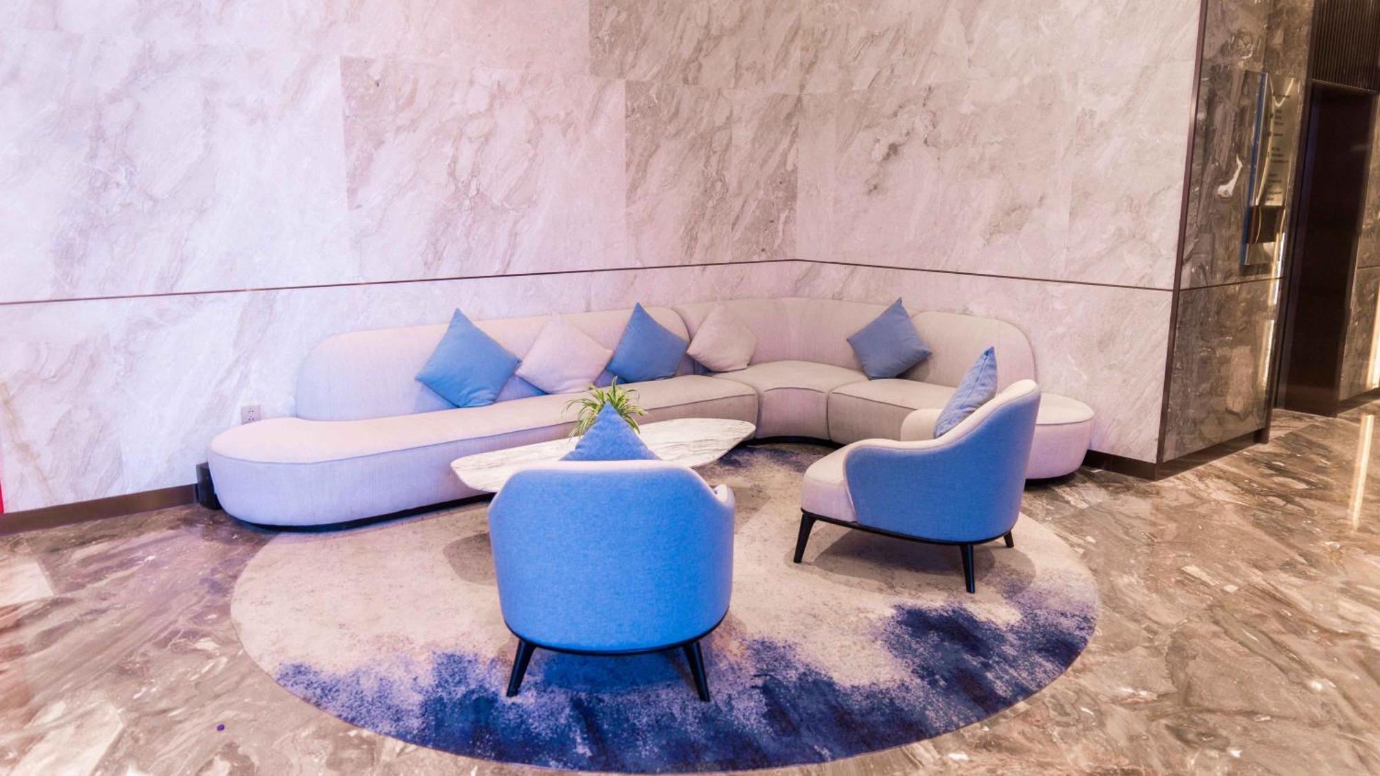 A La Carte Ha Long Apartment By The Beach Bagian luar foto